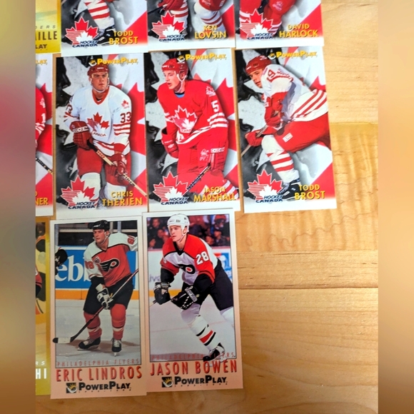 25+ NHL 1993 Fleer Power Play Tall Boy Hockey Trading Cards Lot 🏒 - Picture 4 of 8